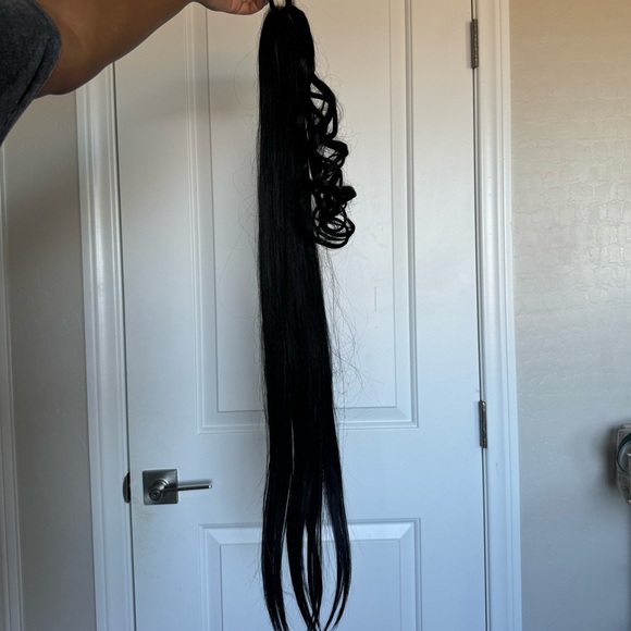 Insert Name Here Lara Dark Brown Hair Extension - Picture 4 of 5